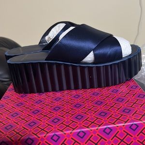 Tory Burch Scallop Wedge Flip Flop - Satin Size 10